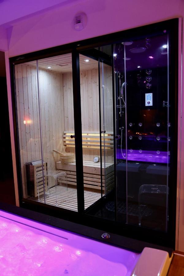 אנז'ה Love Room Gold - Les Delices Rooms מראה חיצוני תמונה